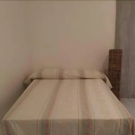 Daire Offerta Per Comitive 5 Monolocali Completi Sassari