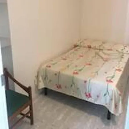 Offerta Per Comitive 5 Monolocali Completi Daire Sassari